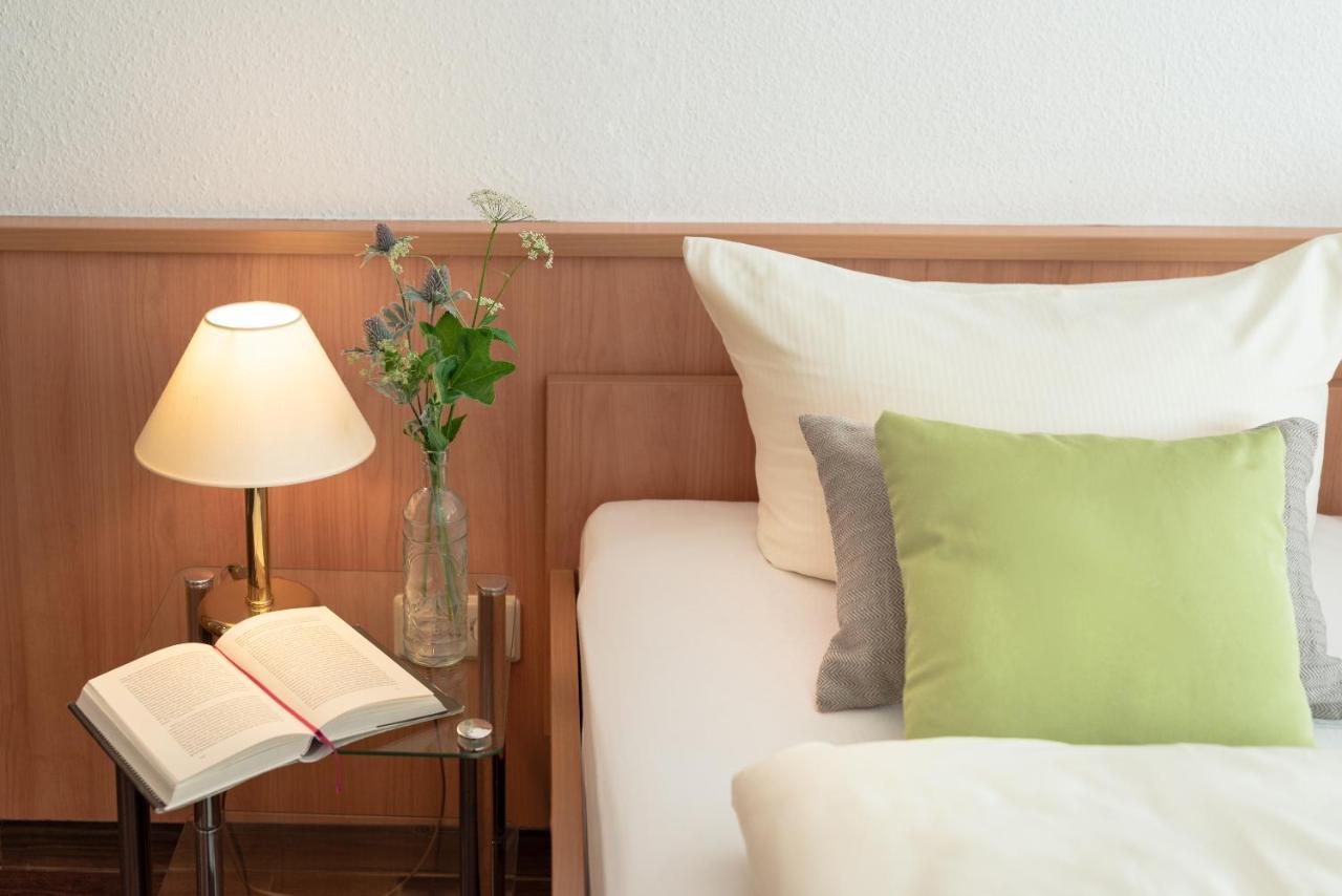 Business Hotel Boblingen-Sindelfingen Экстерьер фото
